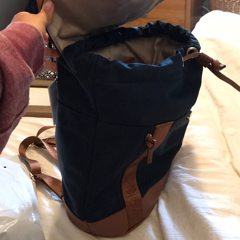 Calvin Klein backpack - Picture 5 of 6